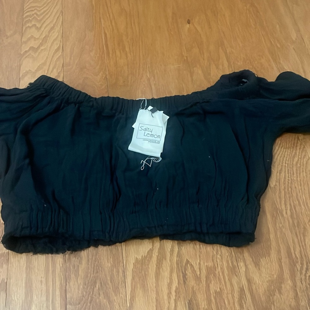 Salty Lemon Black Cropped Beach Top